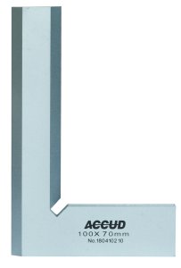 ACCUD 832 90° beveled edge square