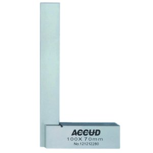 ACCUD 843 90° flat edge square with wide base